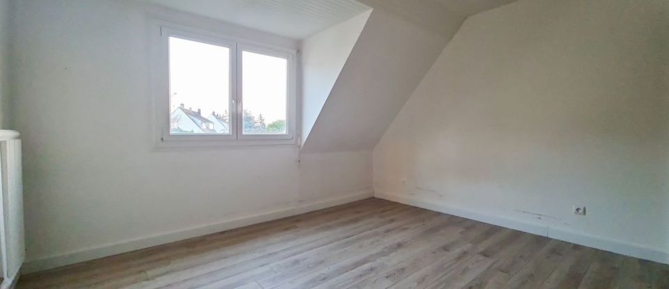 House 5 rooms of 91 m² in Louviers (27400)