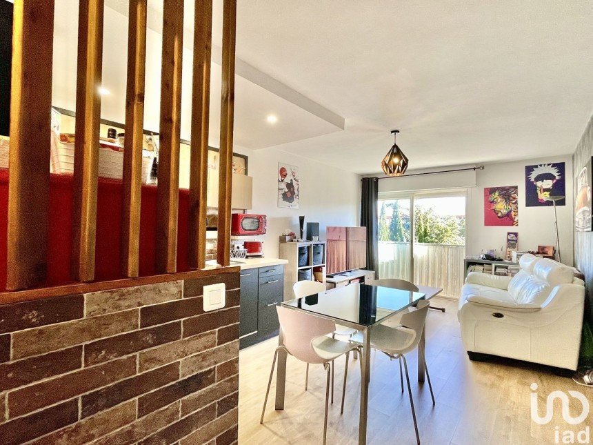 Appartement 2 pièces de 37 m² à Fréjus (83600)