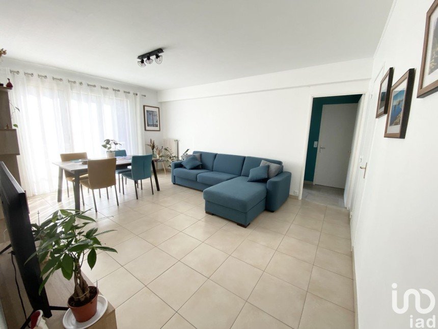 Appartement 2 pièces de 61 m² à Reims (51100)
