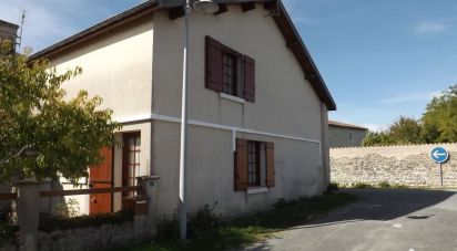 House 4 rooms of 98 m² in Landes (17380)