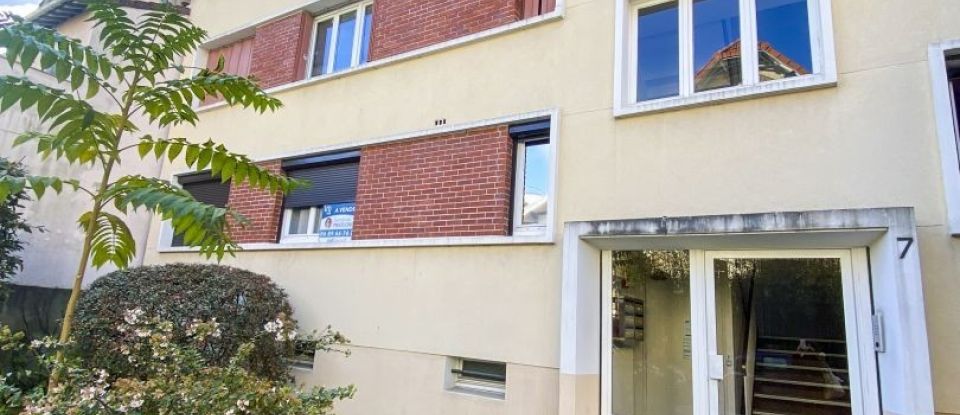 Apartment 4 rooms of 69 m² in Enghien-les-Bains (95880)