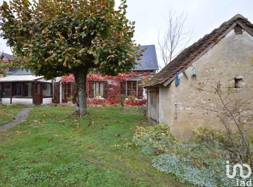 House 6 rooms of 125 m² in Chémery (41700)