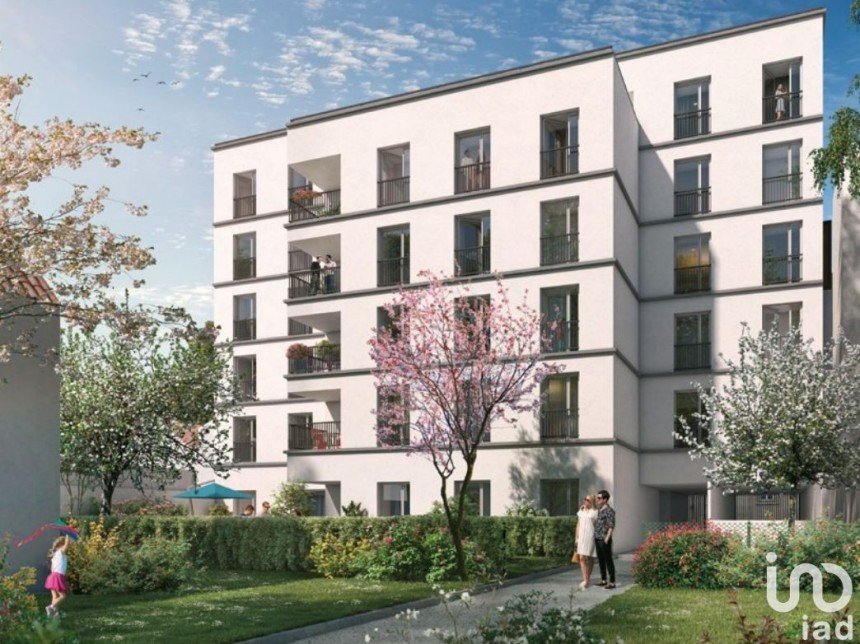 Appartement 3 pièces de 73 m² à La Courneuve (93120)