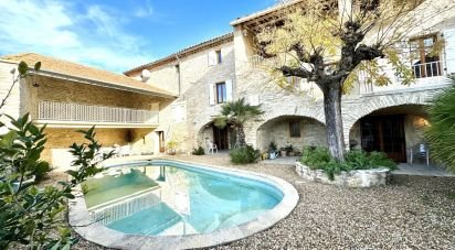 Maison 12 pièces de 283 m² à Castelnau-Valence (30190)