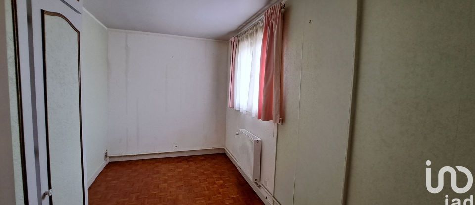 House 4 rooms of 95 m² in Menucourt (95180)