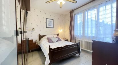 House 5 rooms of 129 m² in Noyelles-Godault (62950)