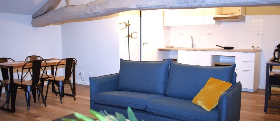 Appartement 3 pièces de 61 m² à Sainte-Foy-l'Argentière (69610)