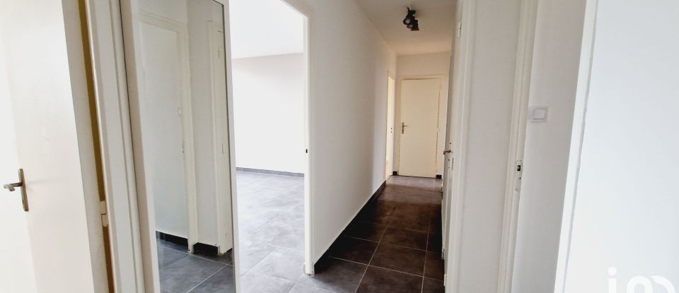 Apartment 4 rooms of 71 m² in Fontaine (38600)