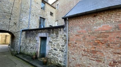 Maison 8 pièces de 128 m² à Coutances (50200)