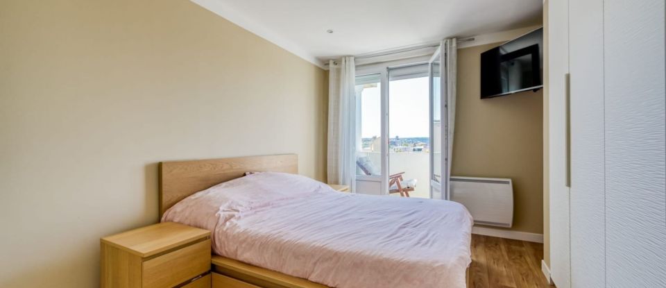 Appartement 4 pièces de 74 m² à Nanterre (92000)