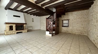 House 4 rooms of 95 m² in Issoudun (36100)