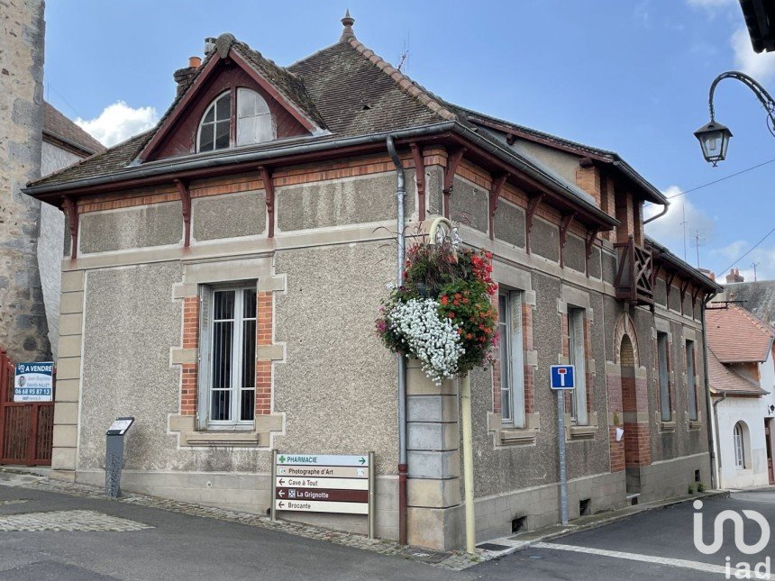Maison 8 pièces de 177 m² à Bourbon-Lancy (71140)