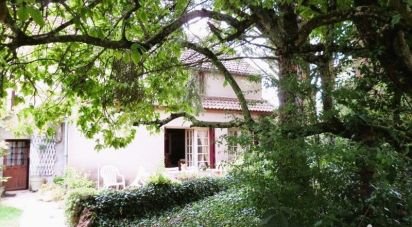 House 5 rooms of 139 m² in Les Bordes (89500)