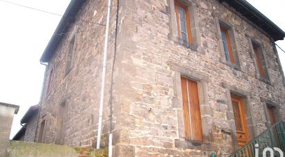 House 5 rooms of 200 m² in Sury-le-Comtal (42450)