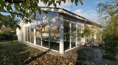 House 5 rooms of 132 m² in Cérons (33720)
