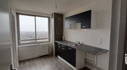 Apartment 2 rooms of 49 m² in Roubaix (59100)