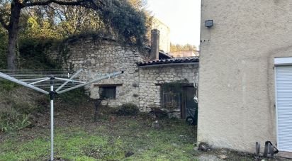 Maison 5 pièces de 150 m² à Caumont-sur-Durance (84510)