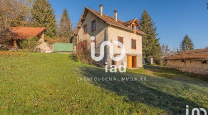 House 4 rooms of 130 m² in Châbons (38690)