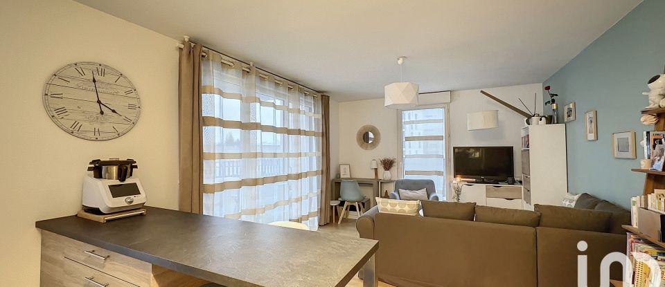 Apartment 3 rooms of 62 m² in Massy (91300)
