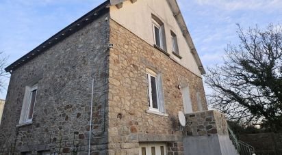 House 4 rooms of 90 m² in Audierne (29770)