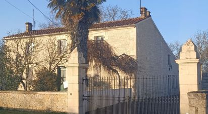 House 6 rooms of 207 m² in La Ronde (17170)