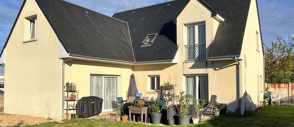 House 7 rooms of 160 m² in Notre-Dame-d'Oé (37390)