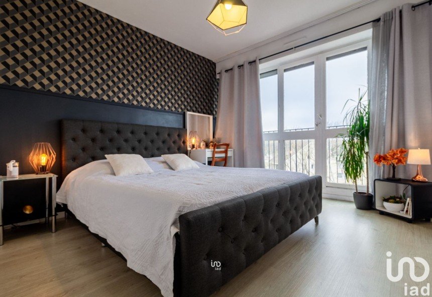 Appartement 3 pièces de 60 m² à Les Mureaux (78130)