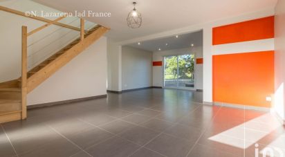 Maison 5 pièces de 130 m² à Marigny-les-Usages (45760)