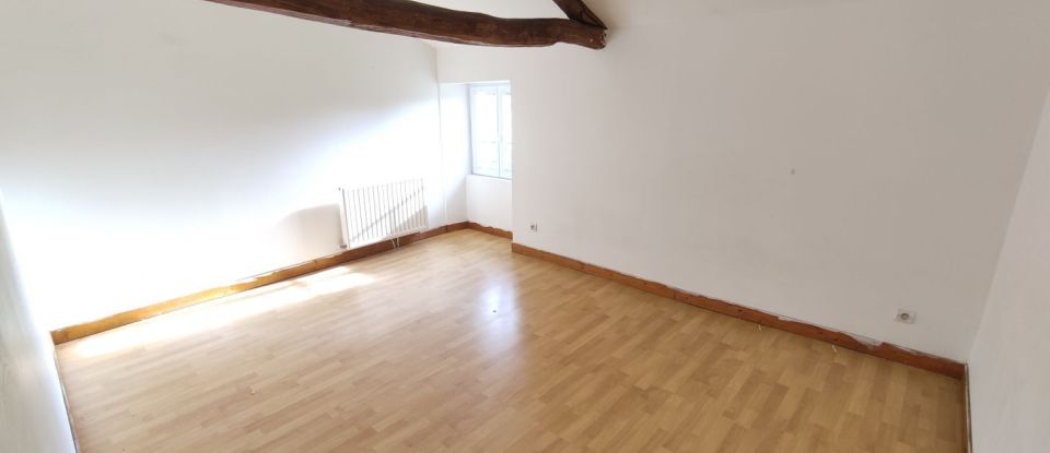 Longere 5 rooms of 127 m² in Chapelle-Viviers (86300)