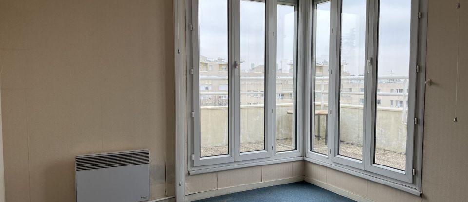 Apartment 4 rooms of 100 m² in Bagneux (92220)