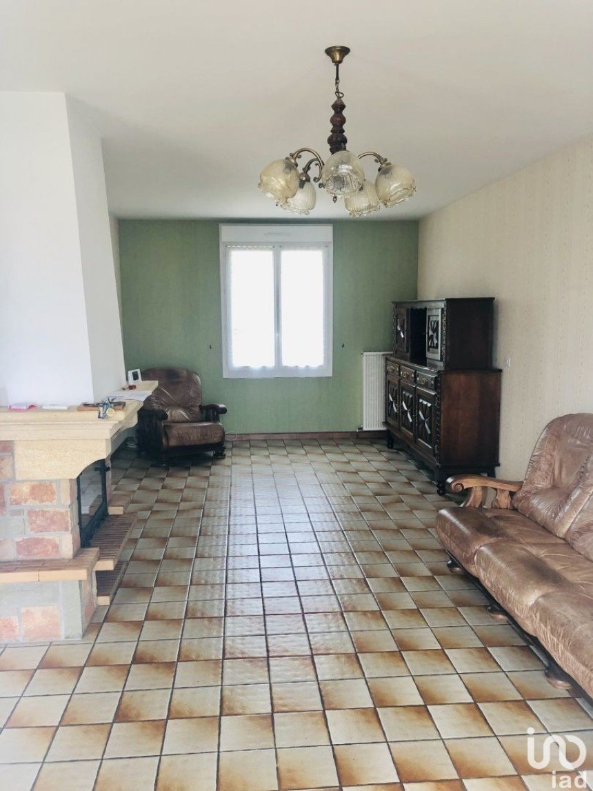 House 5 rooms of 74 m² in Richelieu (37120)