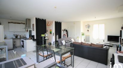 House 4 rooms of 83 m² in Berneuil (17460)