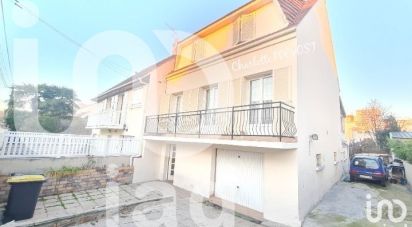 House 6 rooms of 136 m² in Saint-Denis (93200)