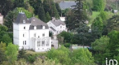 Château 15 pièces de 375 m² à Saint-Amans-Soult (81240)