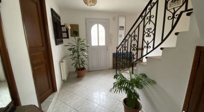 House 5 rooms of 108 m² in Mandres-les-Roses (94520)