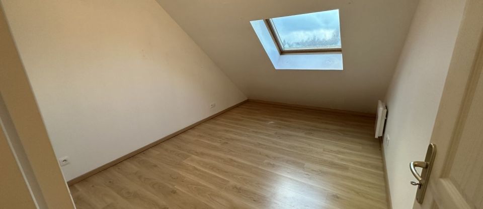 Apartment 5 rooms of 76 m² in Yerville (76760)