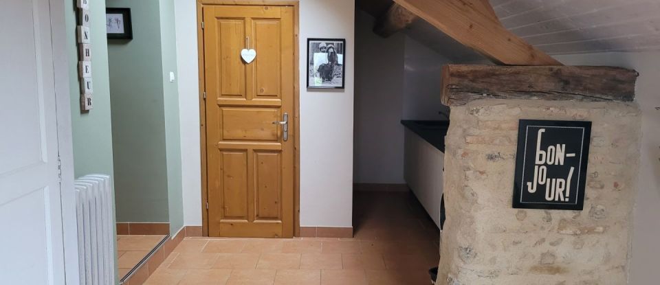Lodge 8 rooms of 219 m² in Cressy-sur-Somme (71760)