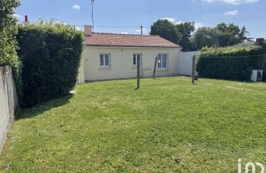 House 4 rooms of 80 m² in Beauvoir-sur-Mer (85230)