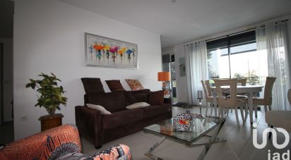 Apartment 3 rooms of 74 m² in Bruges (33520)