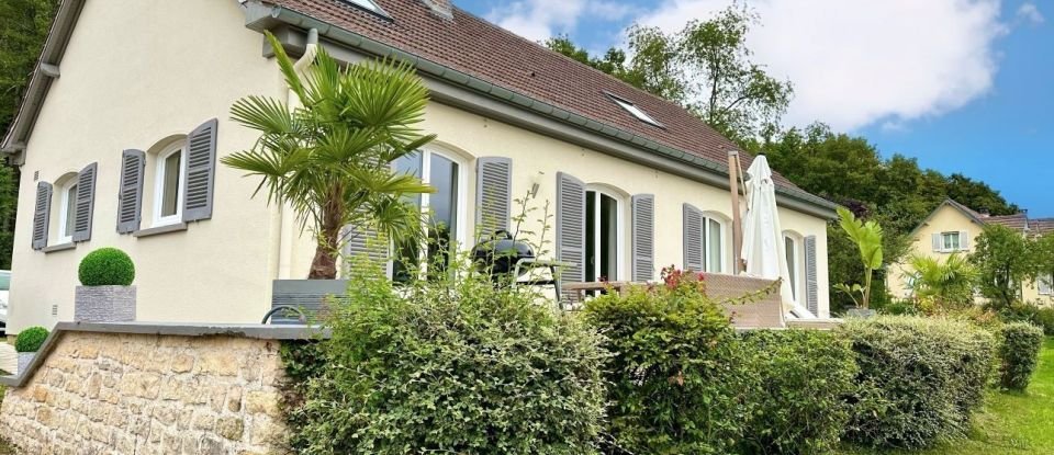 House 8 rooms of 170 m² in Choisy-au-Bac (60750)
