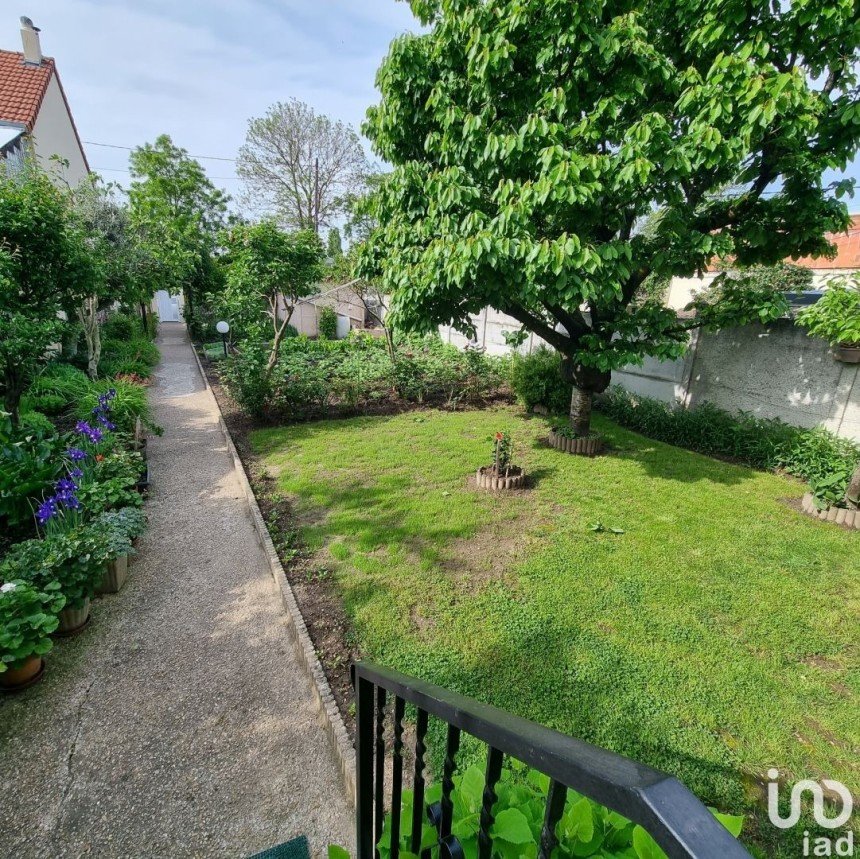 House 5 rooms of 140 m² in Chilly-Mazarin (91380)
