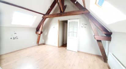 House 3 rooms of 70 m² in Vitry-en-Artois (62490)