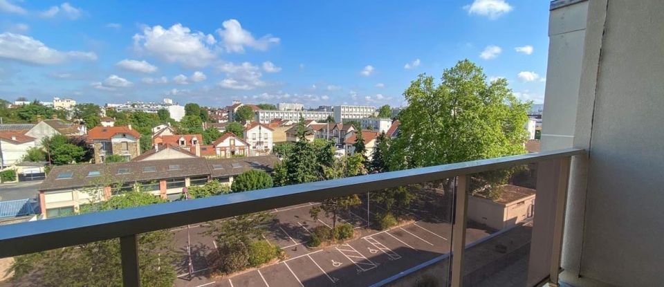 Apartment 3 rooms of 55 m² in Bezons (95870)