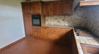 House 5 rooms of 112 m² in Sinceny (02300)