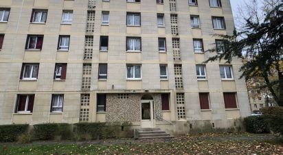 Appartement 3 pièces de 66 m² à Sainte-Geneviève-des-Bois (91700)