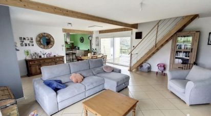 House 7 rooms of 142 m² in Rancogne (16110)
