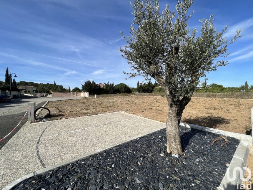 Land of 954 m² in Carcassonne (11000)