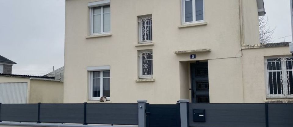 Maison 4 pièces de 78 m² à Mayenne (53100)