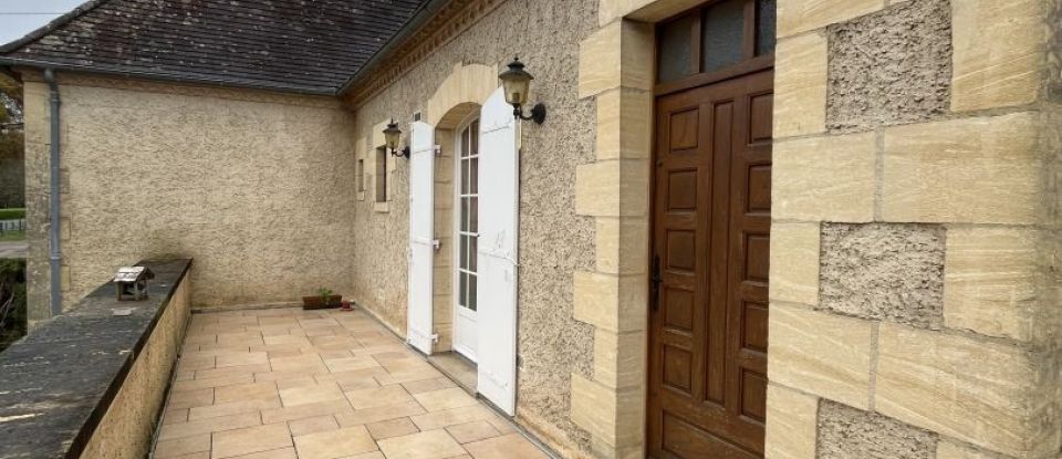 House 8 rooms of 190 m² in Les Eyzies-de-Tayac-Sireuil (24620)