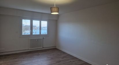 Apartment 3 rooms of 54 m² in La Roche-sur-Yon (85000)